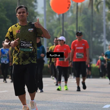 Runner Photo 7007450