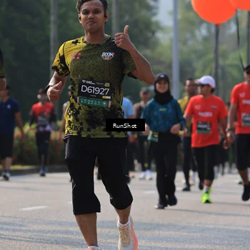 Runner Photo 7007458