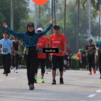 Runner Photo 7007460