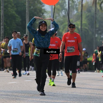 Runner Photo 7007467
