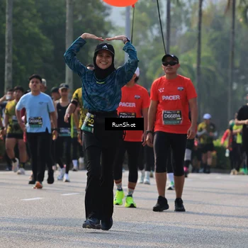 Runner Photo 7007468