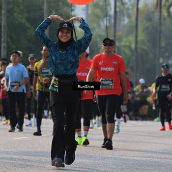 Runner Photo 7007483