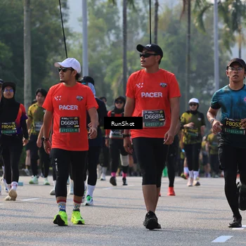 Runner Photo 7007491