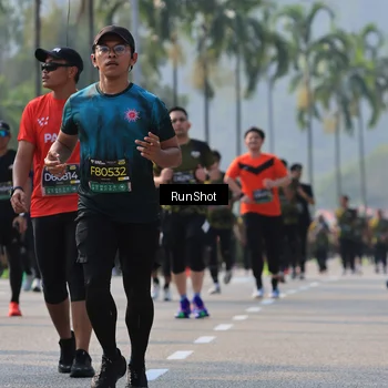 Runner Photo 7007497