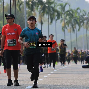 Runner Photo 7007498