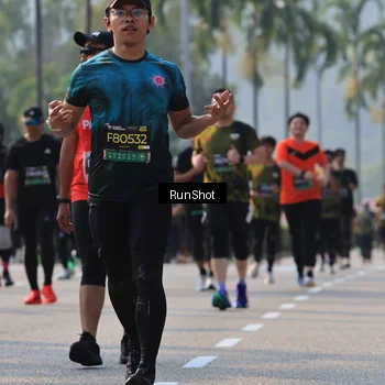 Runner Photo 7007502