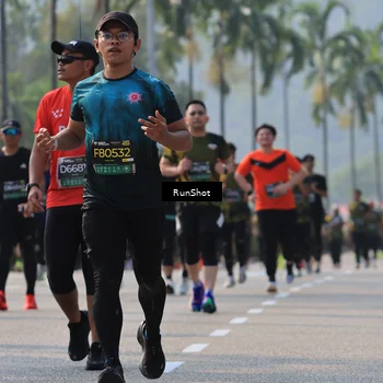 Runner Photo 7007505