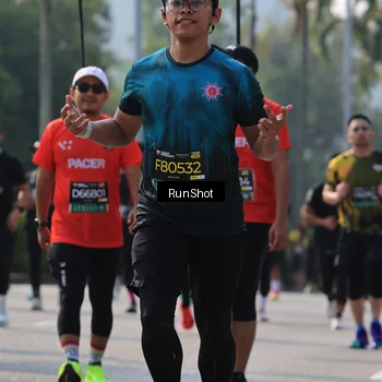 Runner Photo 7007512