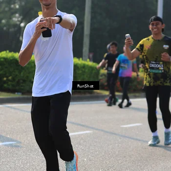 Runner Photo 7007546