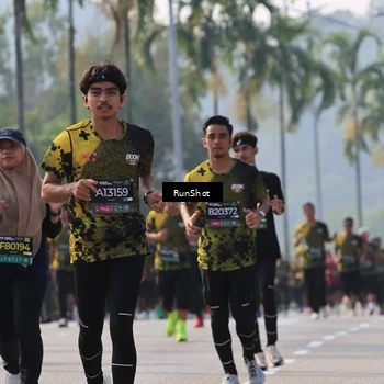 Runner Photo 7007590