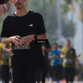 Runner Photo 7007594
