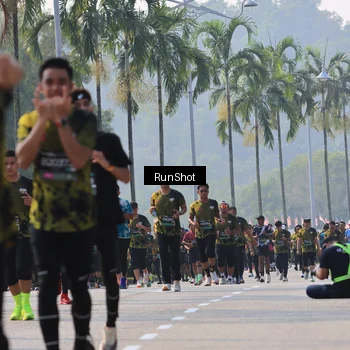 Runner Photo 7007598