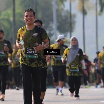 Runner Photo 7007644