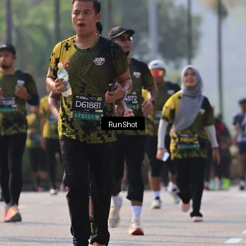 Runner Photo 7007653