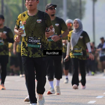 Runner Photo 7007654