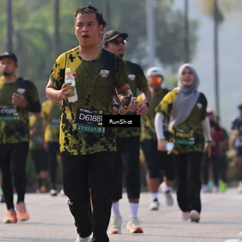 Runner Photo 7007655