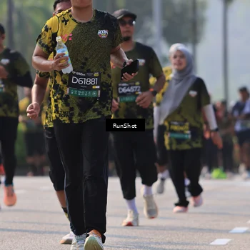 Runner Photo 7007658