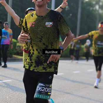 Runner Photo 7007677