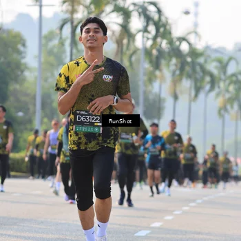 Runner Photo 7007709