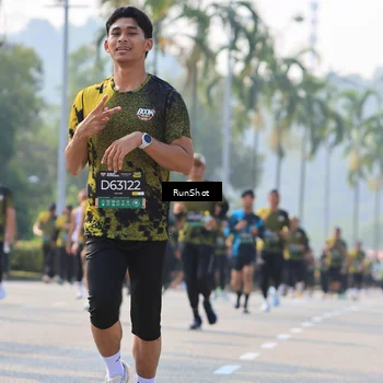 Runner Photo 7007714