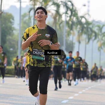 Runner Photo 7007715