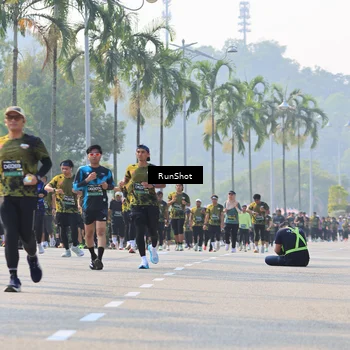 Runner Photo 7007717