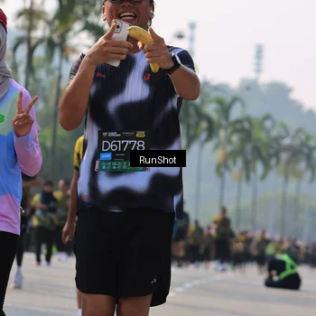 Runner Photo 7007722