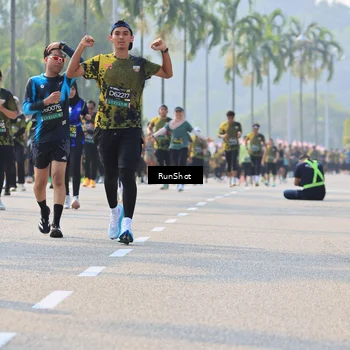 Runner Photo 7007729