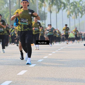 Runner Photo 7007745