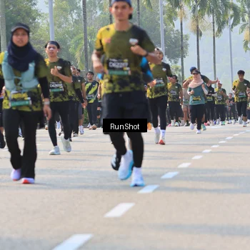 Runner Photo 7007749