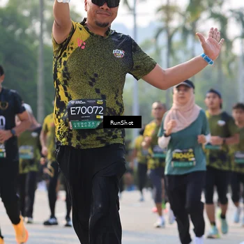 Runner Photo 7007775