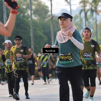 Runner Photo 7007789