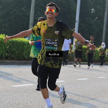 Runner Photo 7007791