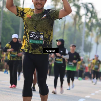 Runner Photo 7007802
