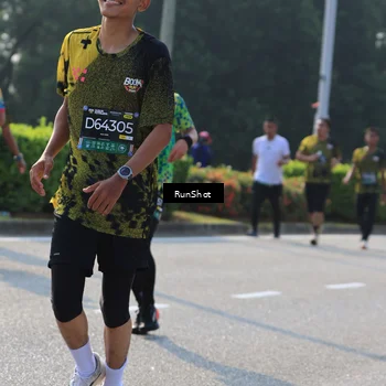 Runner Photo 7007837
