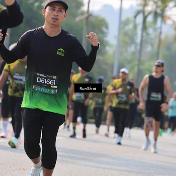 Runner Photo 7007839