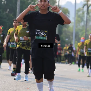 Runner Photo 7007871