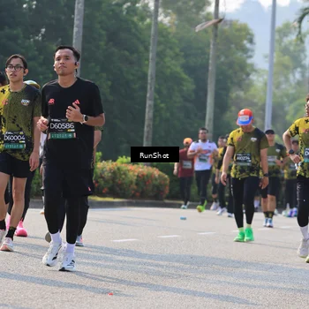 Runner Photo 7007878