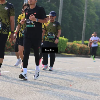 Runner Photo 7007879