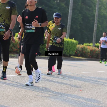 Runner Photo 7007890