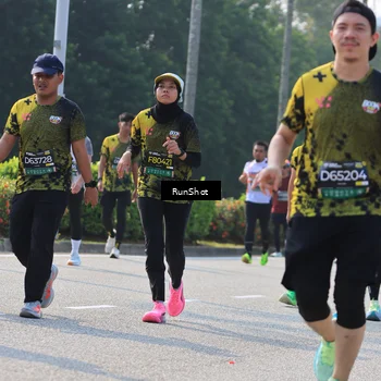 Runner Photo 7007894