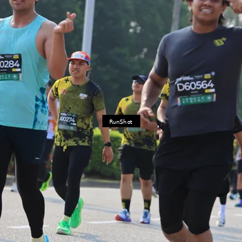 Runner Photo 7007912