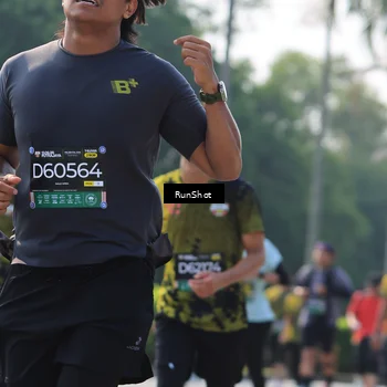 Runner Photo 7007914