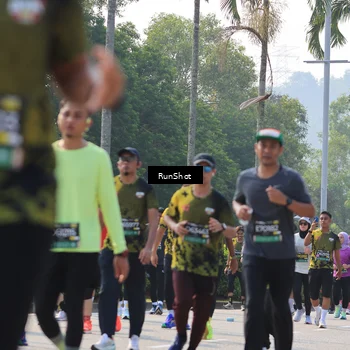Runner Photo 7007934
