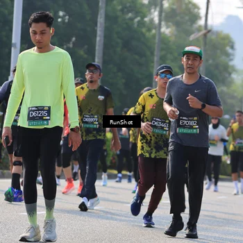 Runner Photo 7007942