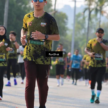 Runner Photo 7007945