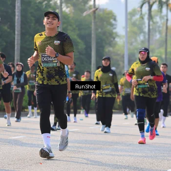 Runner Photo 7008000