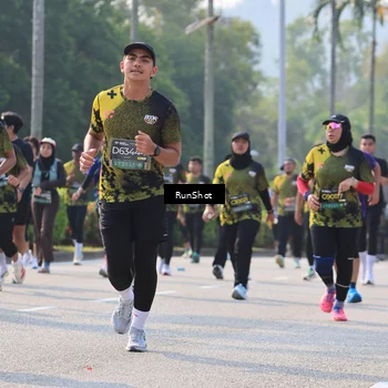 Runner Photo 7008003