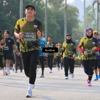 Runner Photo 7008007