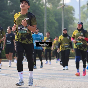Runner Photo 7008012